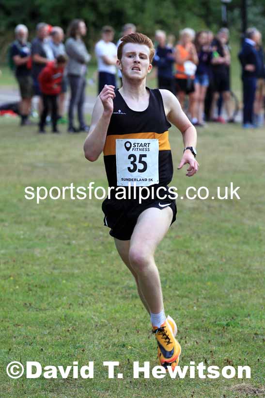 Mens 2022 Sunderland 5k Road Races, Silksworth, Sunderland, Thursday, july 21st, Photo: David T. Hewitson/Sports for All Pics